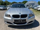 BMW 318d Touring Navigation Professinnal BI-XENON - gebrauchte BMW 318 aus dem Jahr 2009