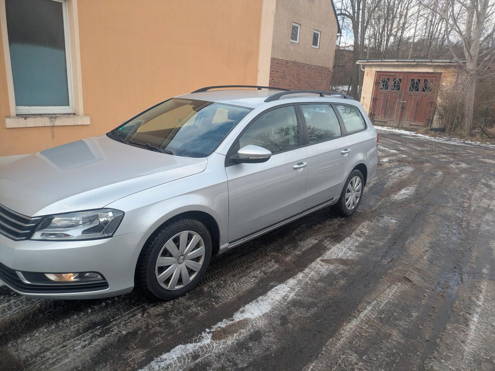 Volkswagen Passat, 2011