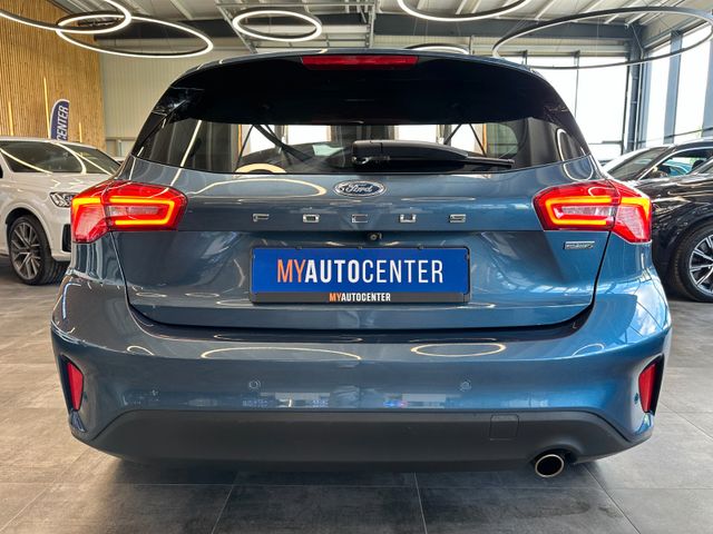 Ford Focus Lim. Titanium *Navi*AHK*LED*