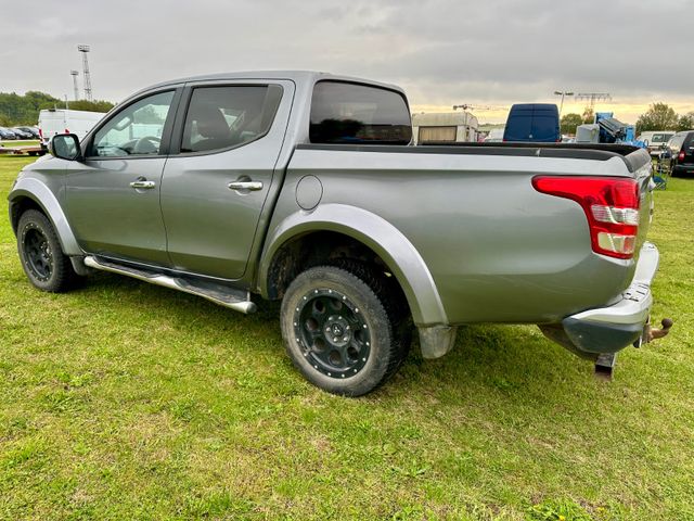 Mitsubishi L200 Plus Doppelkabine 4WD — Bild 2