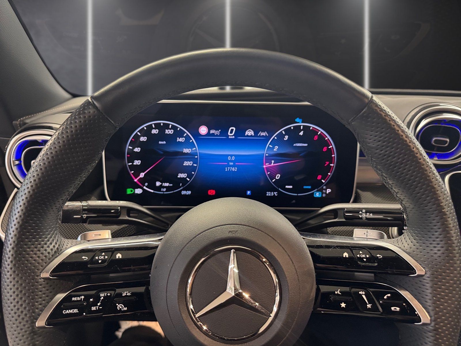 Fahrzeugabbildung Mercedes-Benz CLE 200 AMG Cabrio*Distonic*Totwink*360*Head-Up*