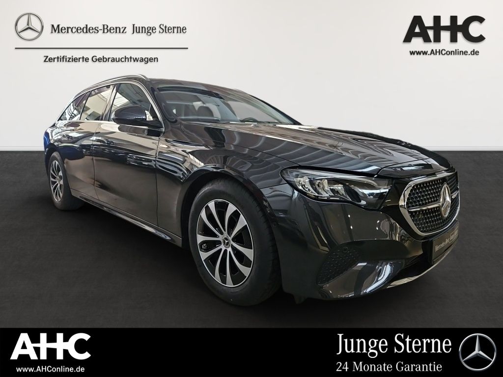 Fahrzeugabbildung Mercedes-Benz E 220 dT Avantg. Totwi. AHK ACC LED Ambie. Navi