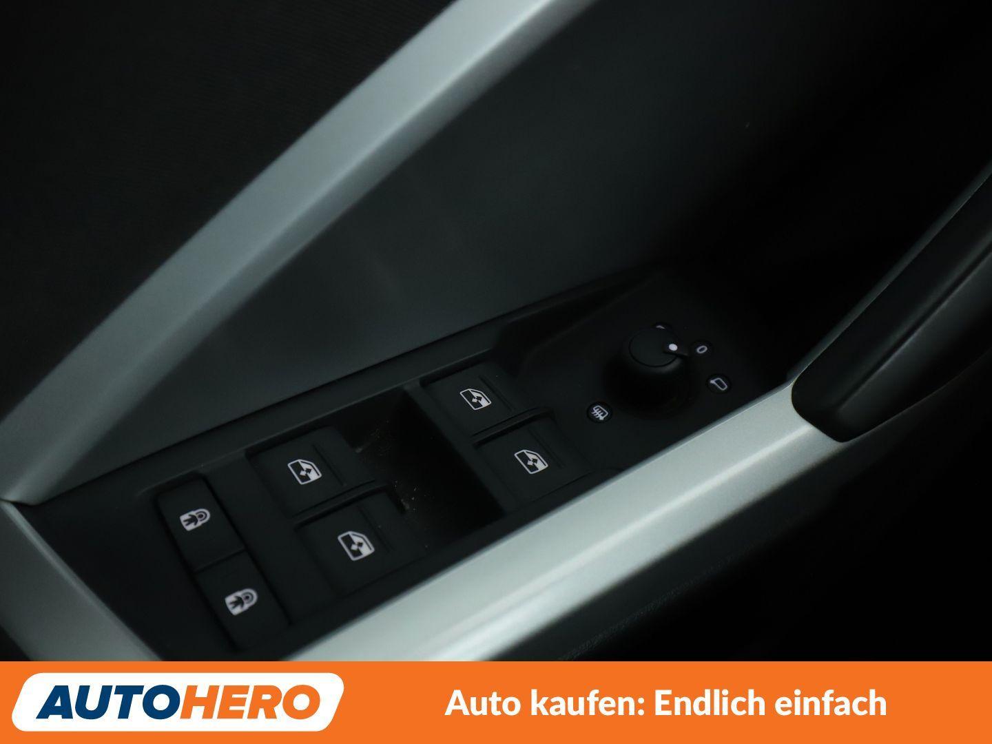 Audi Q3 Sportback 40 TFSI quattro S line*TEMPO*PDC*