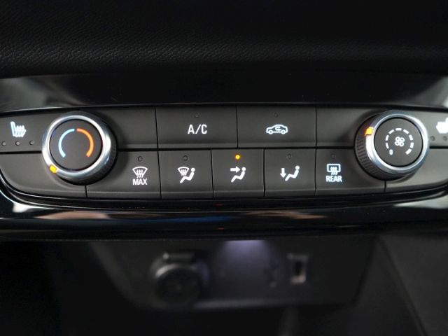 Corsa F ELEGANCE+LED+NAVI+RÜCKFAHRKAMERA+SITZ-/L