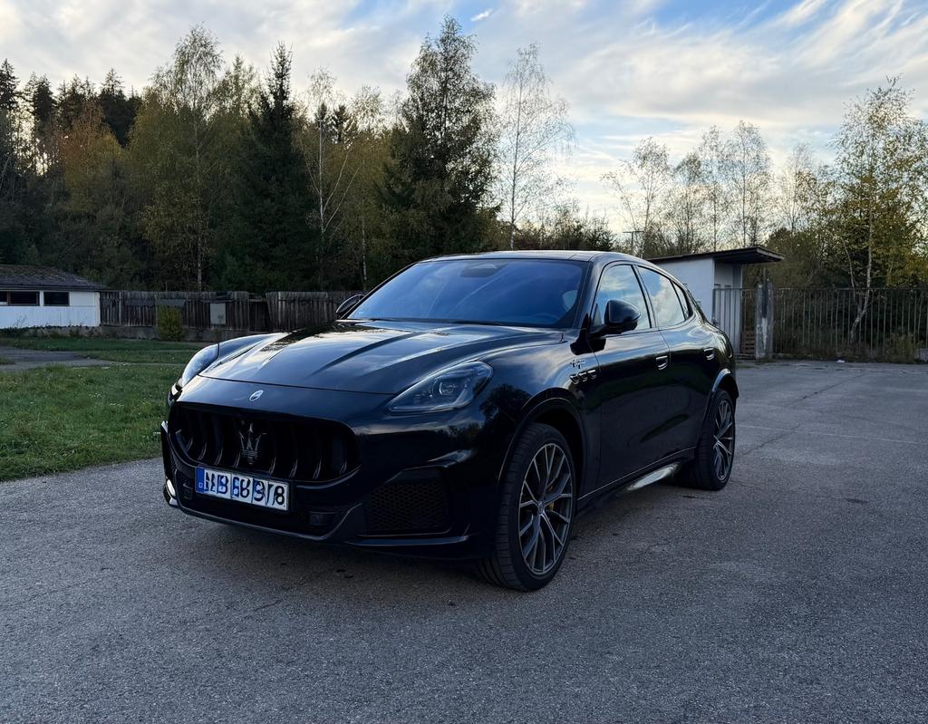 Maserati Grecale Trofeo 1. Hand | Maserati Scheckheft 