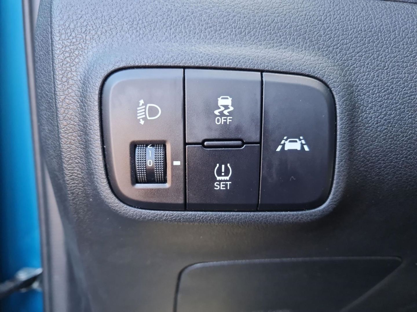 Fahrzeugabbildung Hyundai i10 New MJ21 1.0 Benzin M T Select Funktionspake