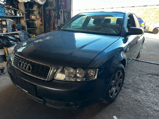 Audi A4 AUTOMATIK 2,0