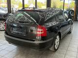Skoda Octavia Elegance Alcantara , GSHD, HU NEU, PDC - Skoda Octavia aus 2008: Kombi
