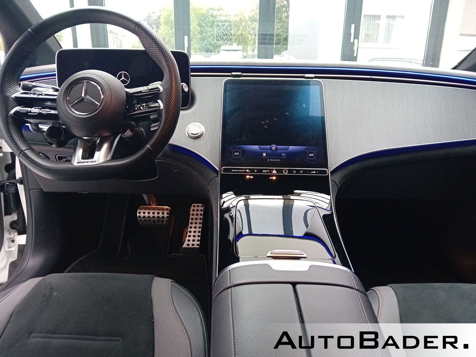 Mercedes-Benz EQE 43 4M PREMIUM PSD AIRMATIC FahrAss 360° 21 foto 10