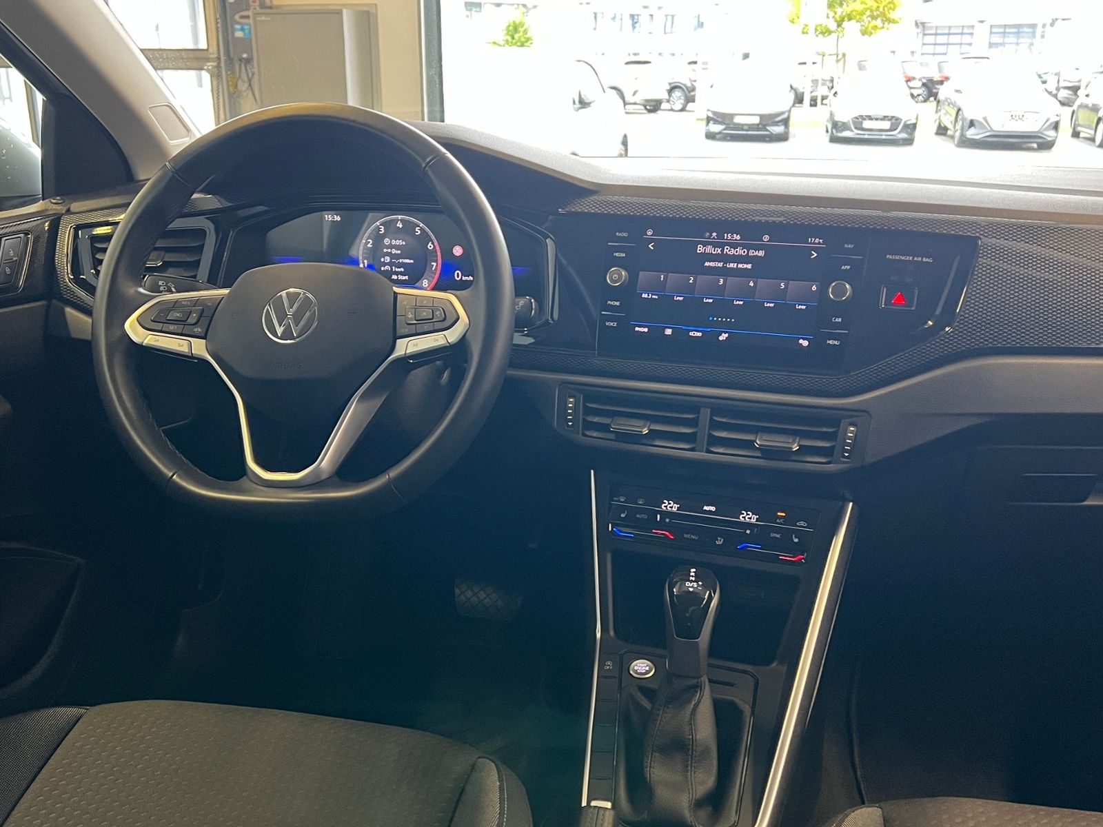 Fahrzeugabbildung Volkswagen Taigo Life 1.0 TSI DSG *IQ.Light, R2D, Kamera, 1