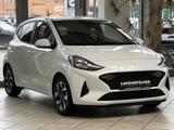 Hyundai i10 1.2 TREND*AUTOMATIK*4Zyl.*CAM*SHZ*LKHZ*NAVI* - Hyundai i10 Tageszulassungen mit Benzin-Antrieb