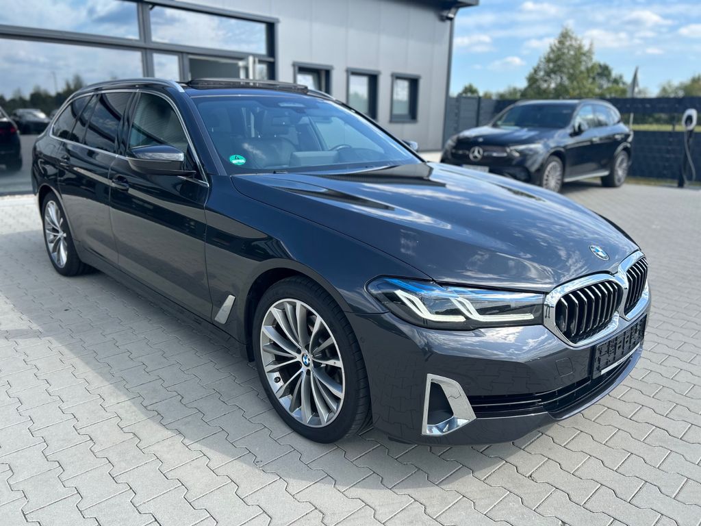 Image of BMW 520