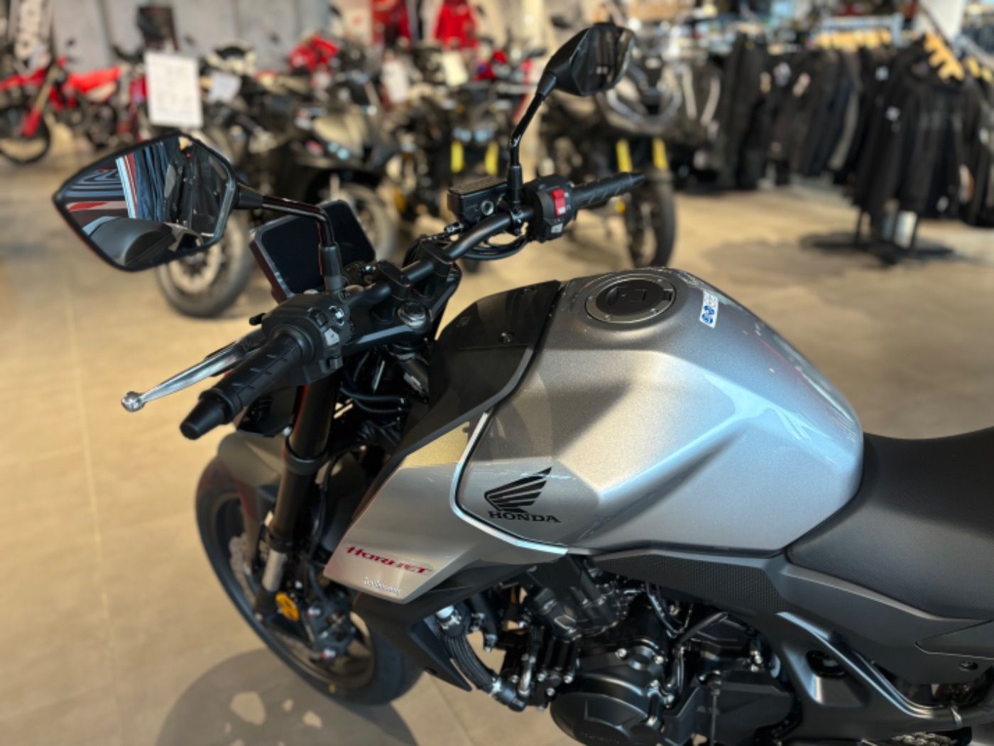 Fahrzeugabbildung Honda CB 750 Hornet 2025