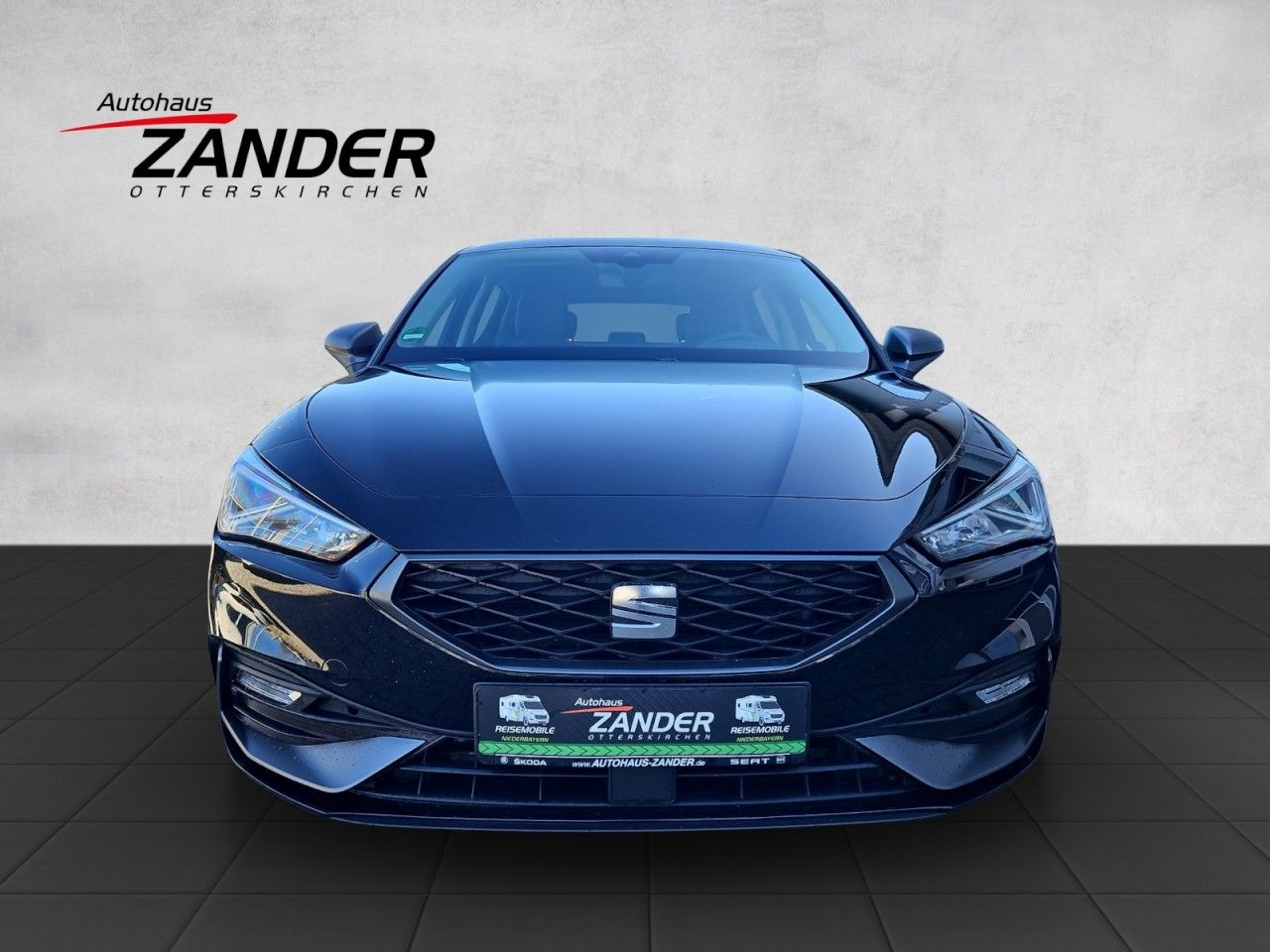Fahrzeugabbildung SEAT Leon FR MHEV,Navigation,LED,DSG,Alarmanlage