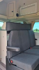 Ford Nugget  - Ford schwarz