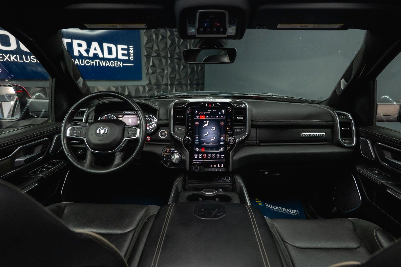Fahrzeugabbildung Dodge RAM 5.7 V8 HEMI 4x4 LARAMIE LPG Offroad-Bodylift