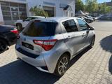Toyota Yaris 1,5i Hybrid CVT Y20 Club,PDC,Tempomat,Alu - Toyota Yaris Gebrauchtwagen in München