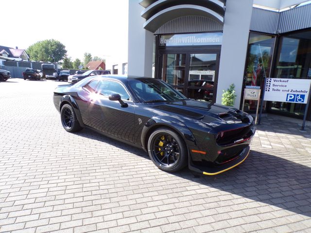 Dodge Challenger Hellcat Redeye Jailbreak Widebody