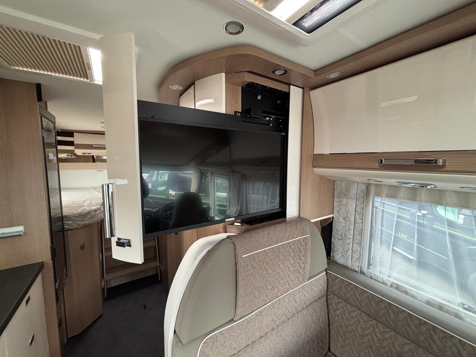 Fahrzeugabbildung Malibu I 430 KB LE comfort Dachklima geschenkt