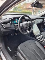 MG Marvel R 70 kWh Luxury Luxury - graue MG Marvel R