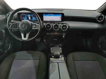 Mercedes CLA 180 Shooting Brake - 7
