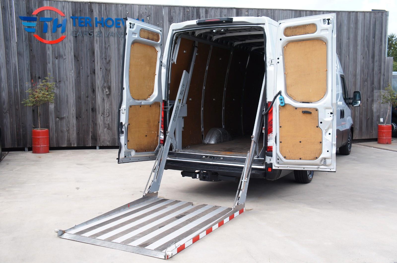 Iveco Daily 35S18 3.0 HPi L5H2 Hi-Matic 132KW Euro 6