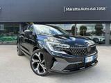 Renault Austral 1.2 E-Tech full hybrid Iconic Es - schwarze Renault Alaskan