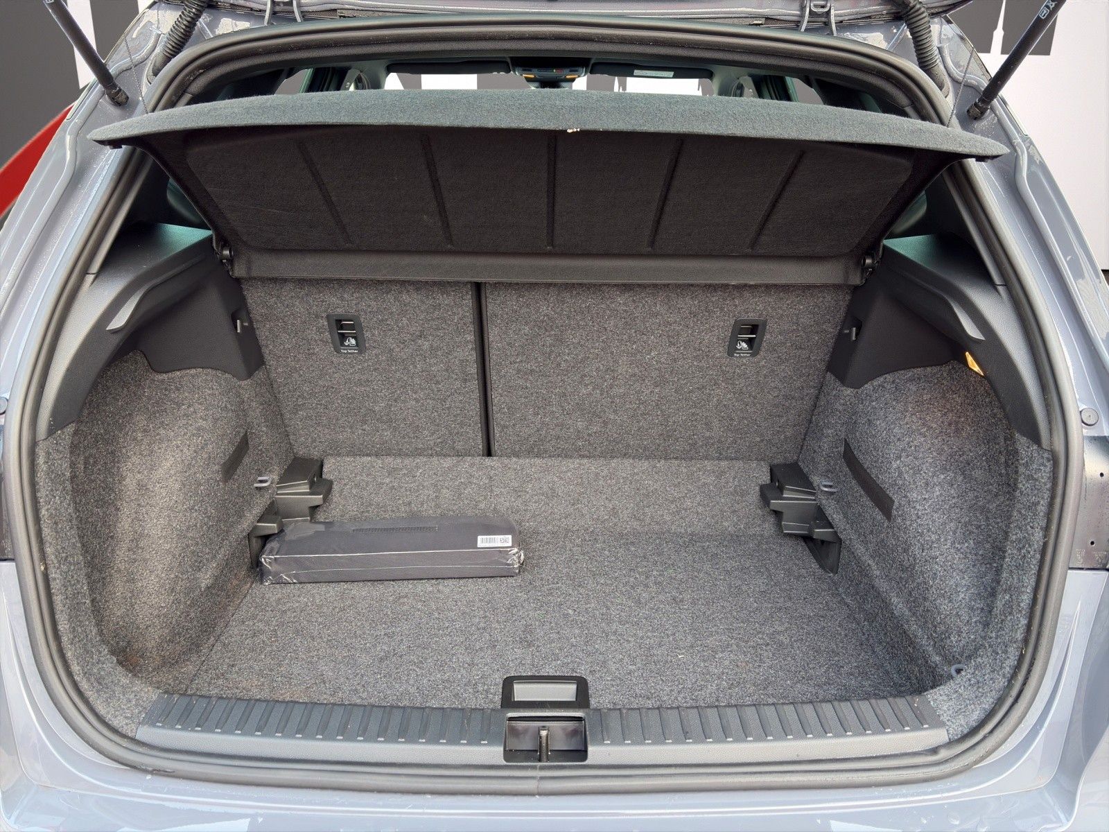 Fahrzeugabbildung SEAT Arona 1.0 TSI FR DSG AHK/NAVI/ACC/SHZ/GJR/DAB/AP