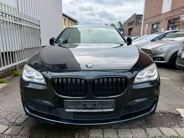 BMW 740 - 2