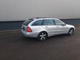 Mercedes-Benz C 180 T Kompressor Sport Edition - Mercedes-Benz C 180: Kompressor Sport