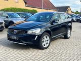 Volvo XC60 Scheckheft+Pano+Leder+Allwetter+Kamera - Volvo: X60