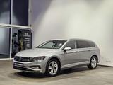 Volkswagen Passat 4Motion Sport Led Navi Leder AHK Kamera - Volkswagen Passat: Sport