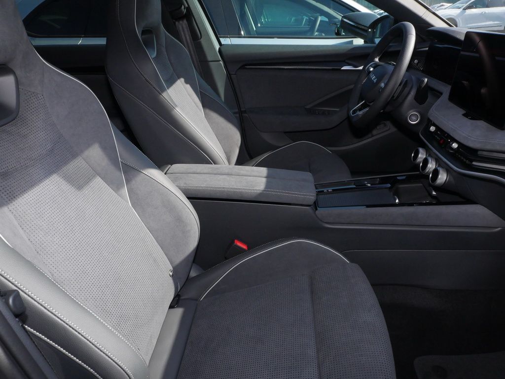Skoda Superb - Bild 8