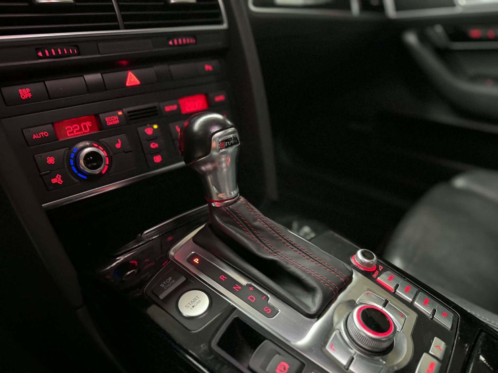 Audi RS6 2008 — photo 13