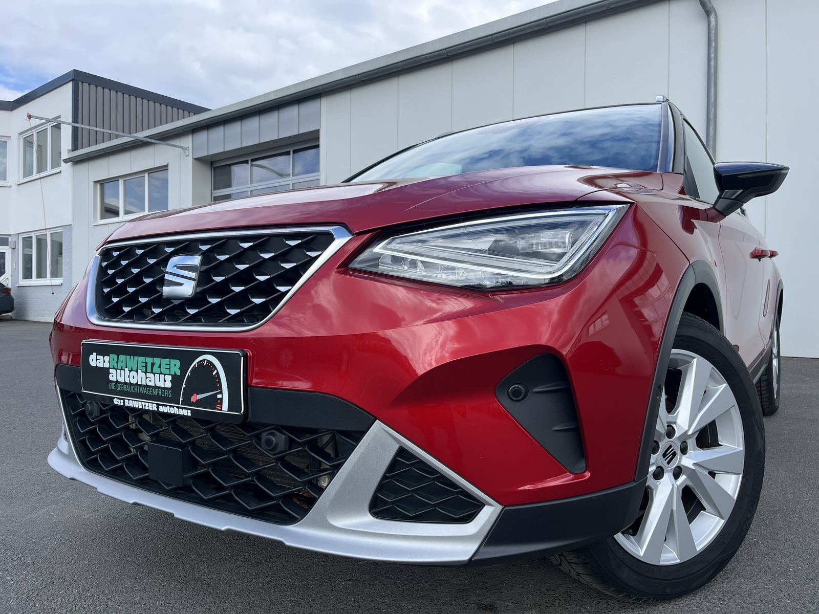 SEAT Arona 1.0 TSIXperience 110€ m.20% Anz. AHK Navi 