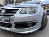 Volkswagen Passat Variant 3.2 V6 FSI DSG 4M. R-Line Ed....