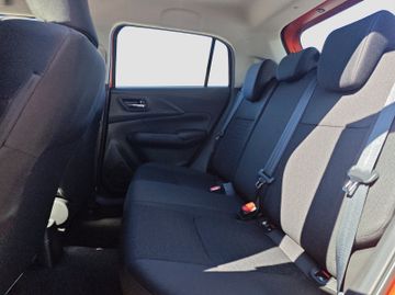 Fotografie 13 des Suzuki Swift 1.2 Club Kamera LED Navi ACC Carplay