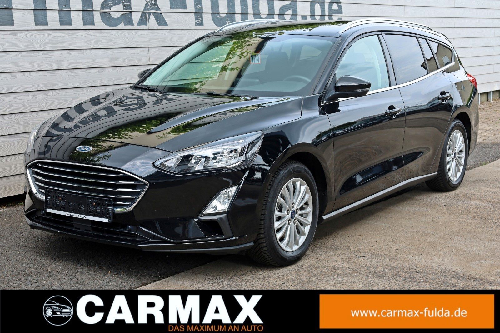 Fahrzeugabbildung Ford Focus Turnier Titanium Navi,Kamera,LED,SH,PDC