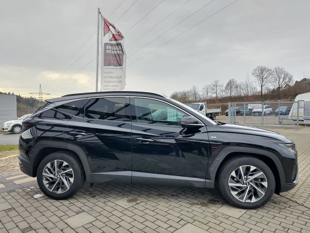 Hyundai TUCSON 1.6 T-GDI 132kW 48V DCT 4WD NAVI LenkrHzg