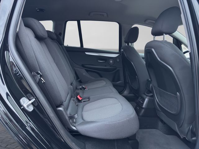 Fahrzeugabbildung BMW 220i Gran Tourer LED+Kamera+HUD+Harman/Kardon