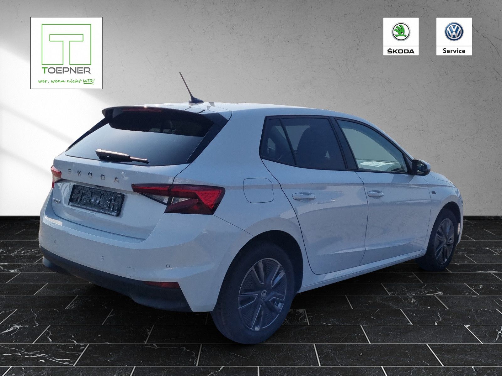 Fahrzeugabbildung SKODA Fabia Tour 1,0 TSI 85KW/115PS WINTER DesignLodge