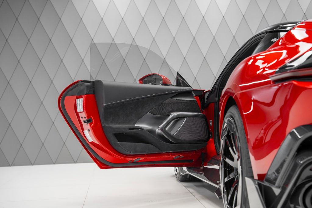12 Cilindri MANSORY FULL CARBON - Bild 15