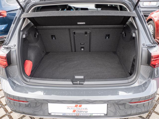 Golf VIII 1.5 eTSI Active SHZ ACC HUD MATRIX-LED