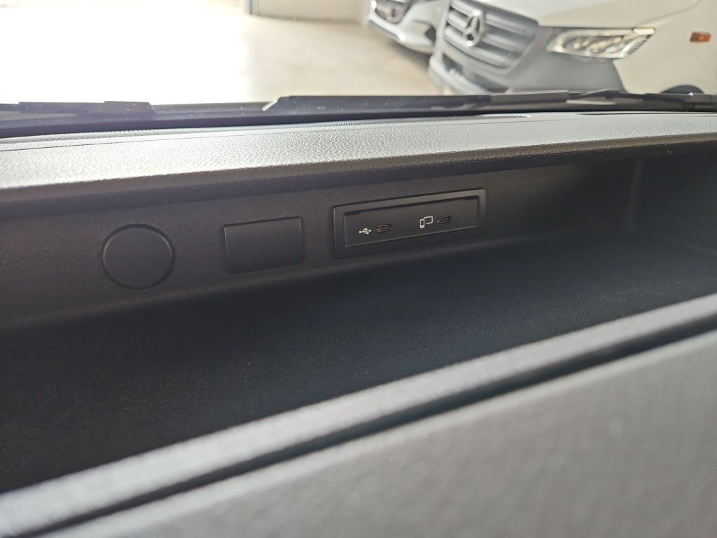Fahrzeugabbildung Mercedes-Benz Sprinter 315 Kasten RWD L1H1 LED AHK Klima Navi