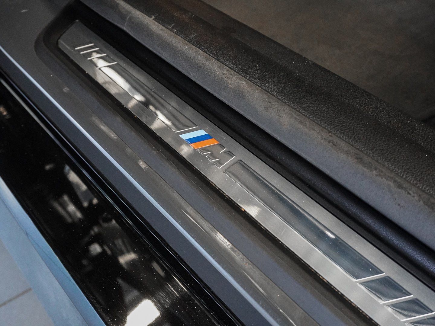 BMW i4 eDrive40 M Sport ACC RFK NAVI LED PDC V+H LM foto 17