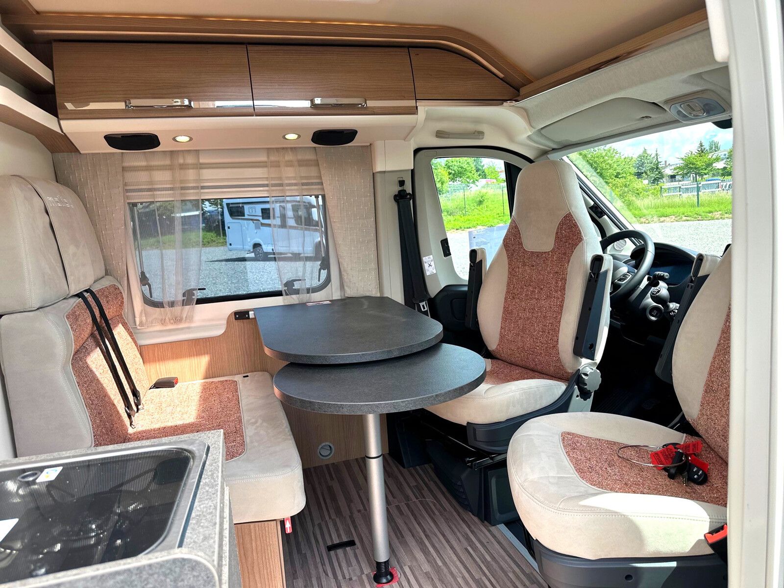 Fahrzeugabbildung Malibu Van diversity 600 DB K Infotainment Lithium