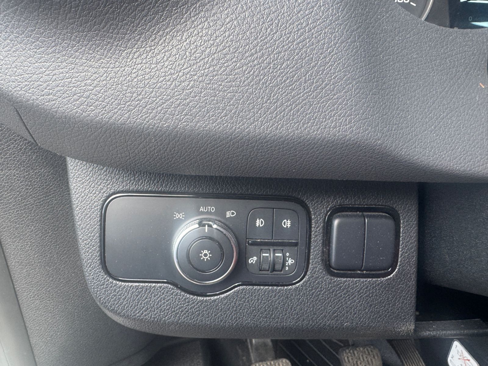 Fahrzeugabbildung Mercedes-Benz Sprinter III 314 CDI 9 Sitzer Klima+Lane+Toterwi