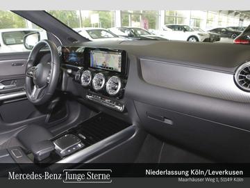 صورة 9 لـ 2023 Mercedes-BENZ EQA