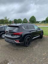 Hyundai SANTA FE 2.2 CRDi Premium 4WD 8AT SEVEN Premium - Hyundai SANTA FE: Seven