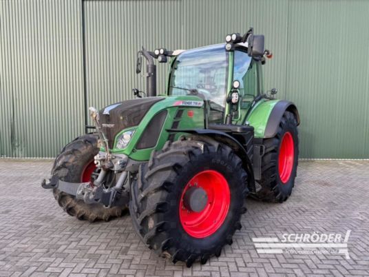 Fendt 718 VARIO SCR PROFI